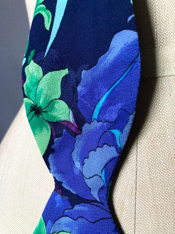 Vintage 80’s Floral All Silk Self Tie Bow Tie by … - image 9