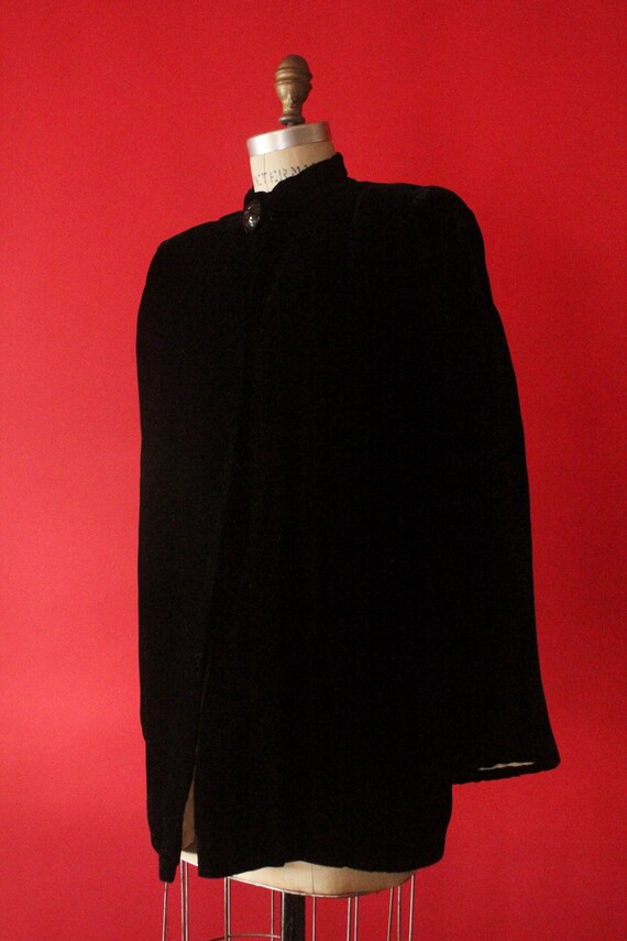 Vintage 30's Black Silk Velvet Opera Coat Evening… - image 5