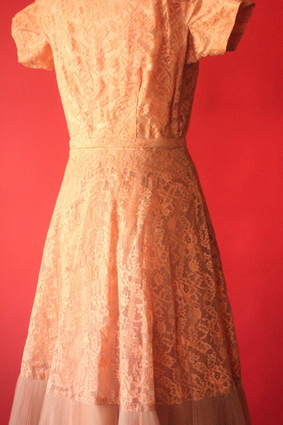 Vintage 40's Peach Lace and Pleated Chiffon Gown … - image 9