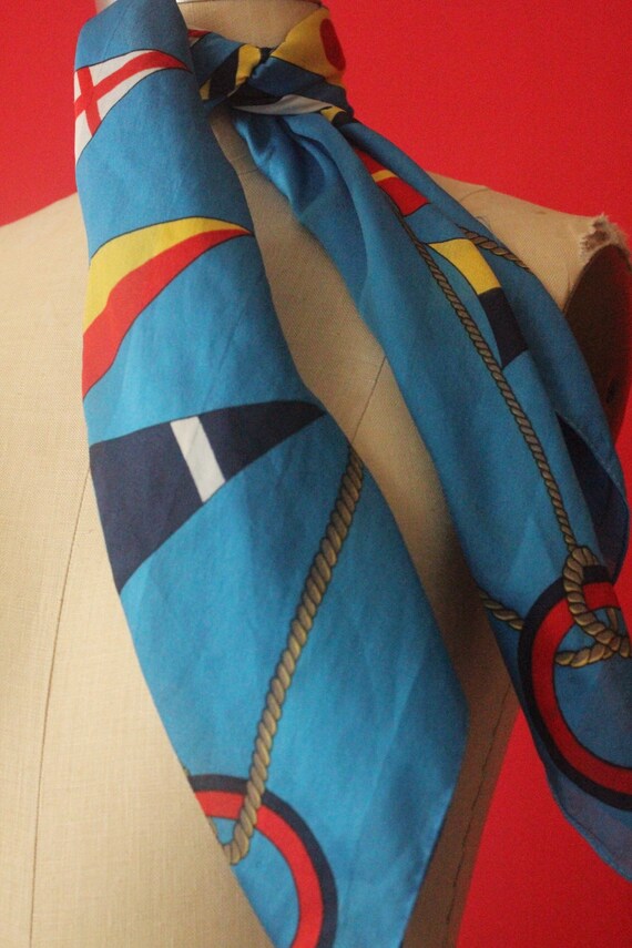 Vintage 80's Blue, Red and Yellow Nautical Anchor… - image 5