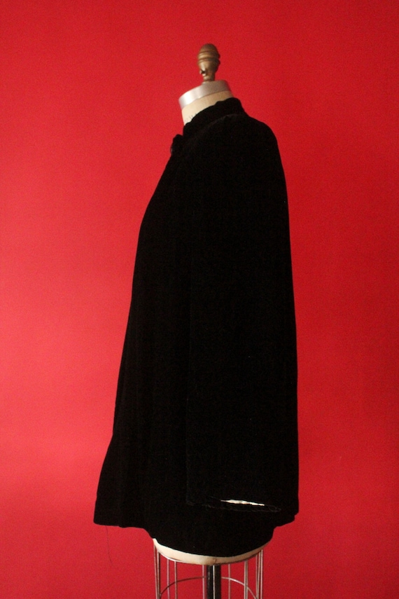 Vintage 30's Black Silk Velvet Opera Coat Evening… - image 7