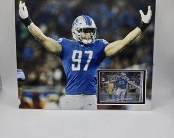 Cornice da parete con carta da football dei Detroit Lions di Aiden Hutchinson 8x10