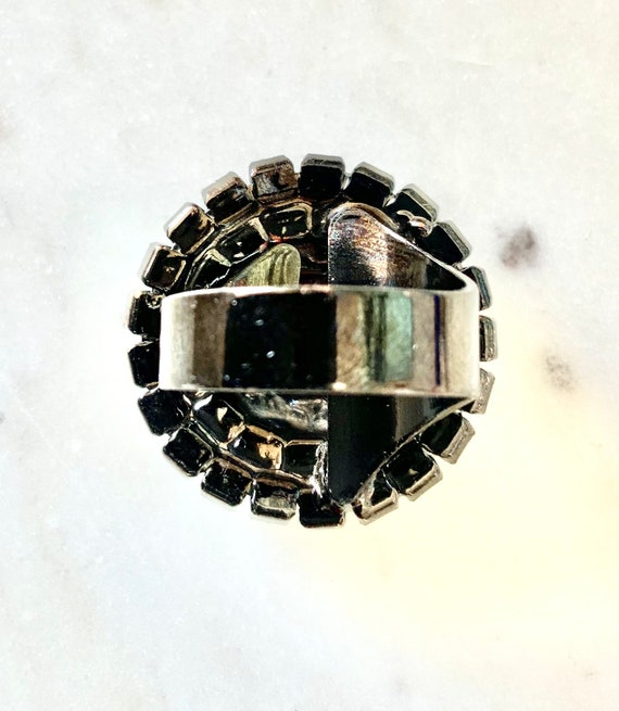 70s Round Statement  Ring - Vintage Statement Ring - image 10