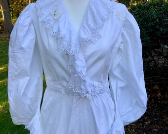 Edwardian White Cotton Lace Dress – Antique Lawn Gown with Appliqués