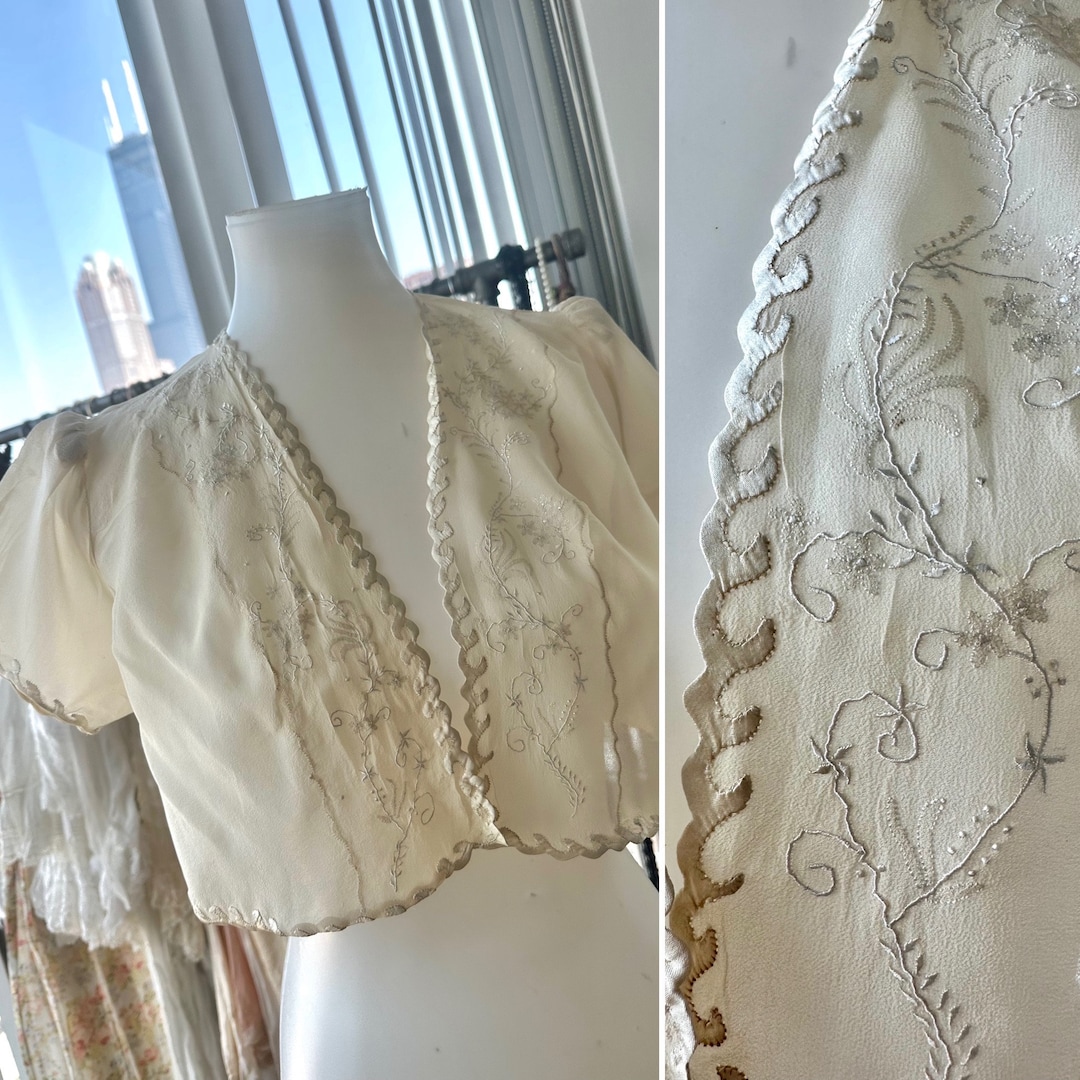 1920s Silk Embroidered Bed Jacket Vintage Silk Bed Jacket Etsy