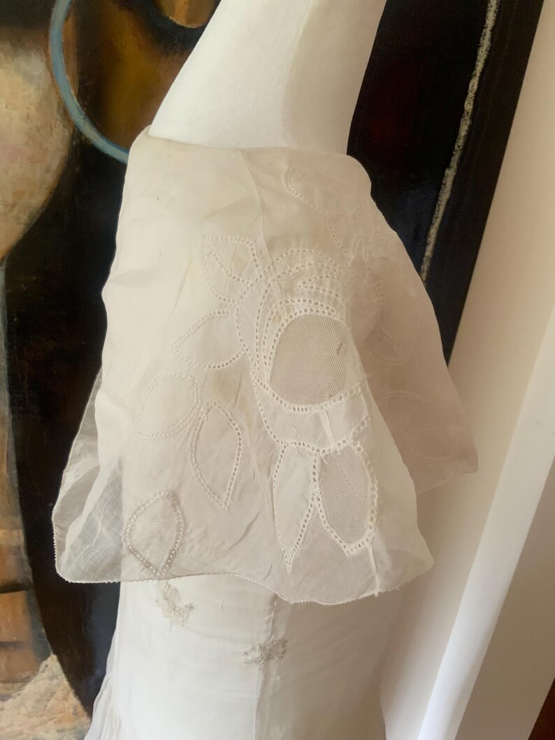 1910 Antique Cotton Nightgown: Edwardian Embroidered Dress, Size L image 9