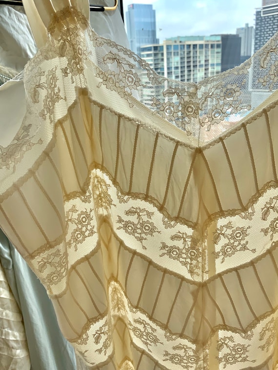 40s Silk Lace Bridal Nightgown - Cream Vintage Ni… - image 7