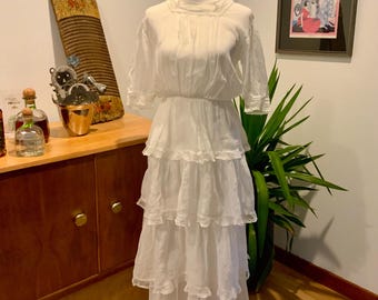 1910s Edwardian White Cotton Dress – Ruffled Tiered Skirt, Lace Trim