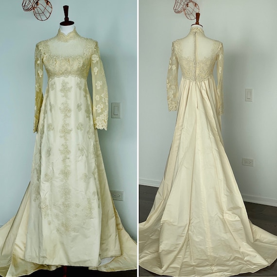 70s Wedding dress - 1970s Wedding Dress - Long Sle