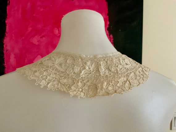 Antique Collar - Handmade Lace - Edwardian Collar - image 10