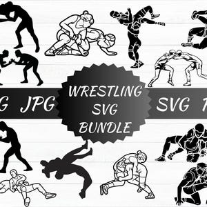 Pode incluir: Uma coleção de gráficos SVG com tema de luta livre em preto e branco. As imagens retratam várias poses e ações de luta, incluindo quedas e grappling. O gráfico central diz "Wrestling SVG Bundle" com opções de tipo de arquivo: PNG, JPG, SVG e PDF.