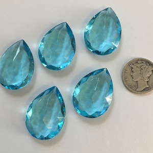 Vintage 25x18mm Light Aquamarine Blue Pear Teardrop (5) Double Faceted Glass Jewels