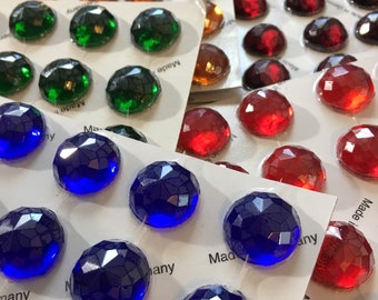 Faceted Cast Glass Jewel for Stained Glass – High Dome 20x10mm (Amethyst, Emerald, Clear)
