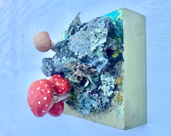 Original amanita mushroom sculpture, mushroom art, oil painting, forest painting, rustic, home decor, ready to hang, wedding gift