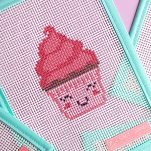 Cupcake Needlepoint Canvas