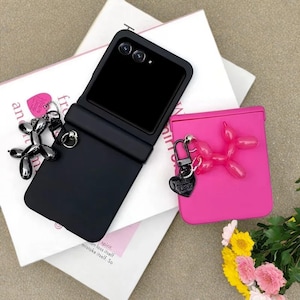 Pendentif chien chaîne Razr étui Rose rouge housse portable pour Motorola Razr 40 50 60 Ultra Plus 2023 2024 mignon étui pour amoureux des animaux de compagnie