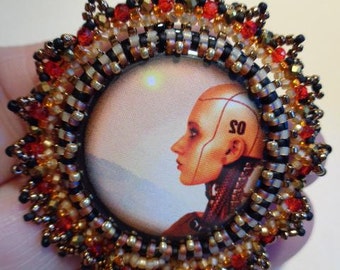 Glam Alien Woman Pin & Earring Set