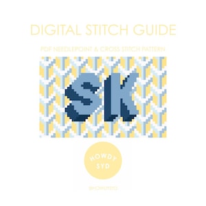 Op de afbeelding: Een digitale steekgids met de tekst "DIGITAL STITCH GUIDE" in lichtgeel. De gids bevat een PDF-naaldkant- en kruissteekpatroon met de letters "SK" in blauw. Een gele cirkel met "HOWDY SYD" staat onderaan.