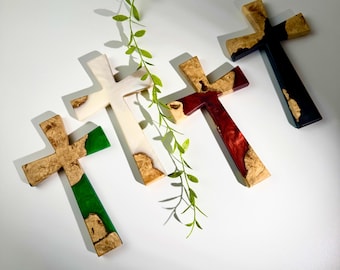 Croix Murale En Métal Avec Fleur En Résine - 18,5 Pouces - Dicksons Inc