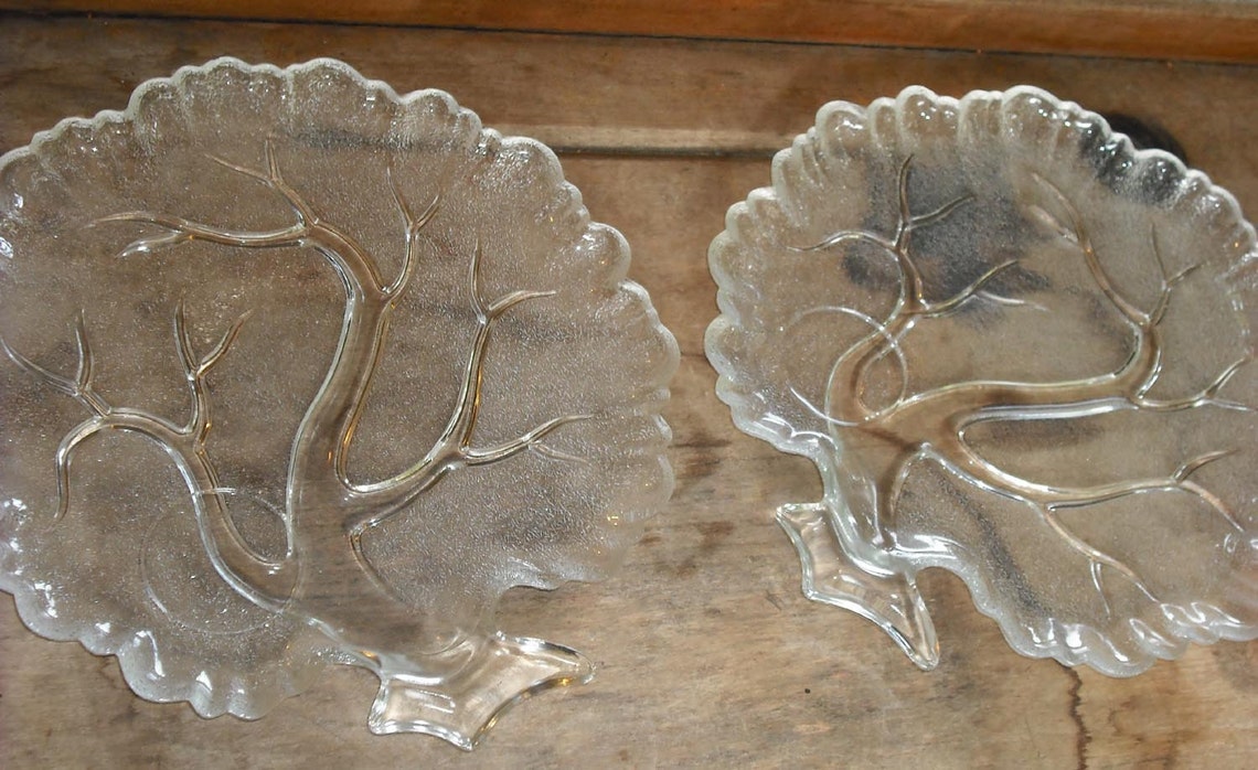 Vintage Set 2 Pressed Glass Tree Trees Oak Shaped Plates Etsy