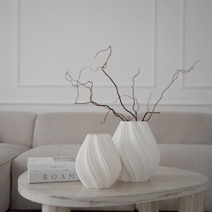 Vase „Lunava“ als stilvolles Muttertagsgeschenk – modern, zeitlos und liebevoll gestaltet.