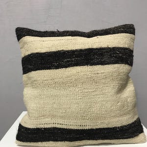 40x40 cm 16x16 inches,Kilim Pillow,Antique Pillow,Carpet Pillow,Moroccon Pillow,Decorative Pillow,Throw Pillow,Bench Pillows,Rug Pillows,Rug