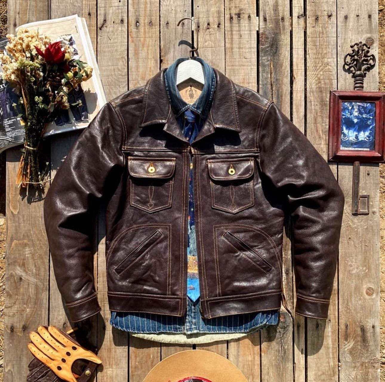 ダークブラウンのシープスキンレザーバイカージャケット - メンズの