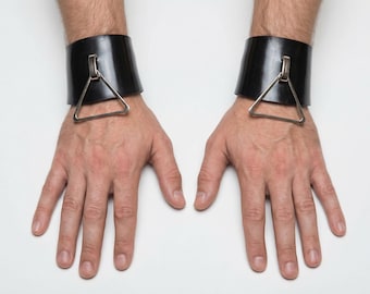 Men's Trinity Triangle Ring Cuff Set