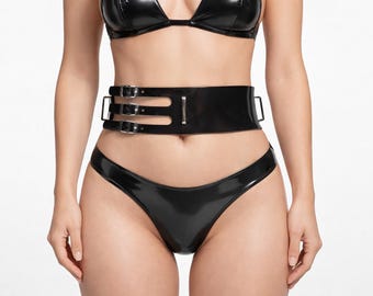 Zafira Asymmetrical Cutaway Belt