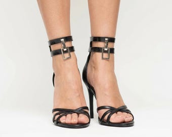 Everly Suspended Ankle Cuff Set