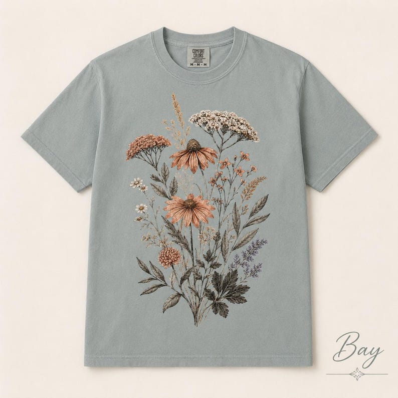 Camiseta Comfort Colors con estampado de flores prensadas, camiseta vintage botánica floral, camiseta cottagecore con estampado de flores silvestres, regalo para jardineros. imagen 10