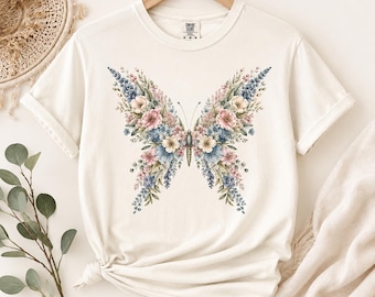 Maglietta Comfort Colors con farfalle e stampa floreale, maglietta Cottagecore con farfalle, maglietta con fiori botanici, regalo per lei per gli amanti della natura.