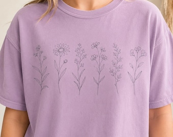 Maglietta Comfort Colors Wildflower, maglietta minimalista con grafica floreale lineare, maglietta botanica in stile cottagecore, regalo per amanti della natura