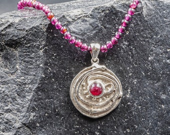 Collana con perline di granato rosso e ciondolo in argento sterling con granato rosso, collana importante con pietra portafortuna di gennaio, regalo per lei