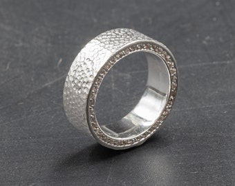 Sterling Silver Hammered Band Ring with CZ Diamonds, Unisex Wedding or Engagement Designer Ring, Cubic Zirconia Jewelry