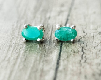 Green Emerald Small Stud Unisex Earrings, Minimalist Sterling Silver Studs, Everyday Earrings for Men and Women