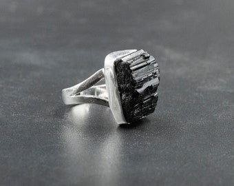 Raw Black Tourmaline Sterling Silver Ring, Men or Women Statement Ring, Tourmaline Jewelry