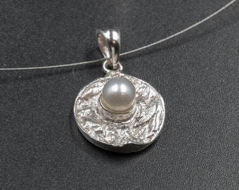 Petit pendentif rond en argent sterling avec perles de culture blanches, collier anniversaire de perles, bijoux de mariée en perles, pierre de naissance de juin