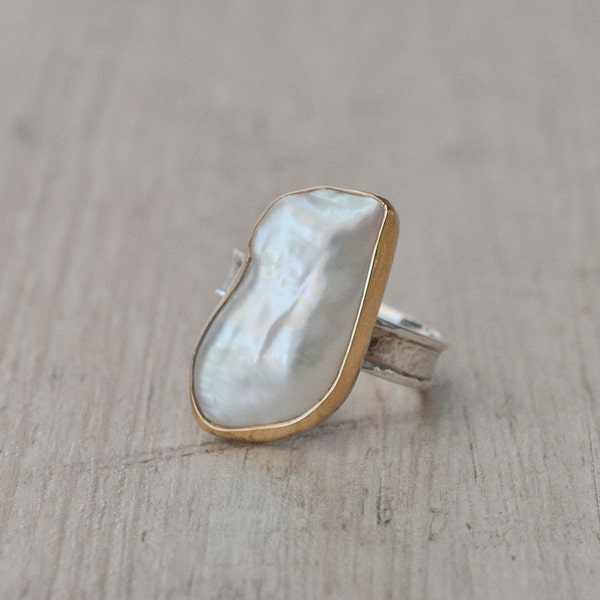 White Pearl Ring, 22 Karat Gold 925 Silver Natural Baroque Pearl, June Birthstone Ring Pearl Wedding/Anniversary, Pearl Jewelry, Size 8 Ring