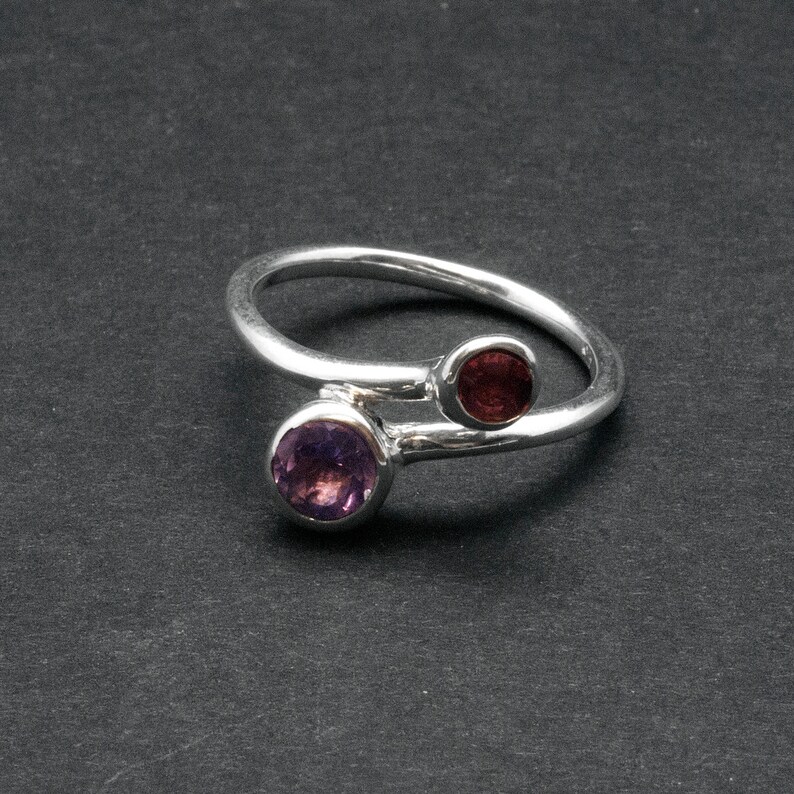 Delicate Cocktail Ring Size 8 Ring Twist Dual Stone Ring Purple Amethyst Red Tourmaline Gemstone Sterling Silver Ring Amethyst Jewelry