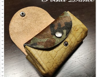 Handmade leather two tone green color small Coin purse , leather credit card wallet holder , leather pouch , leather clutch bag