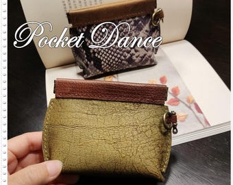 Green Leather Squeeze Coin Purse: Handmade Flex Frame Change Pouch