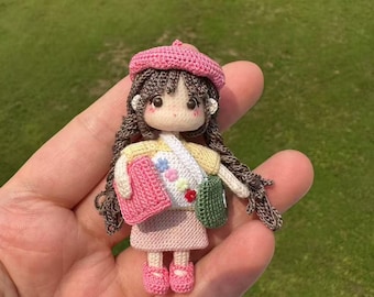 Mini Crochet doll, amigurumi pattern, handmade gift, Tiny amigurumi toys, Miniature handmade amigurumi, 2.8”（7cm）