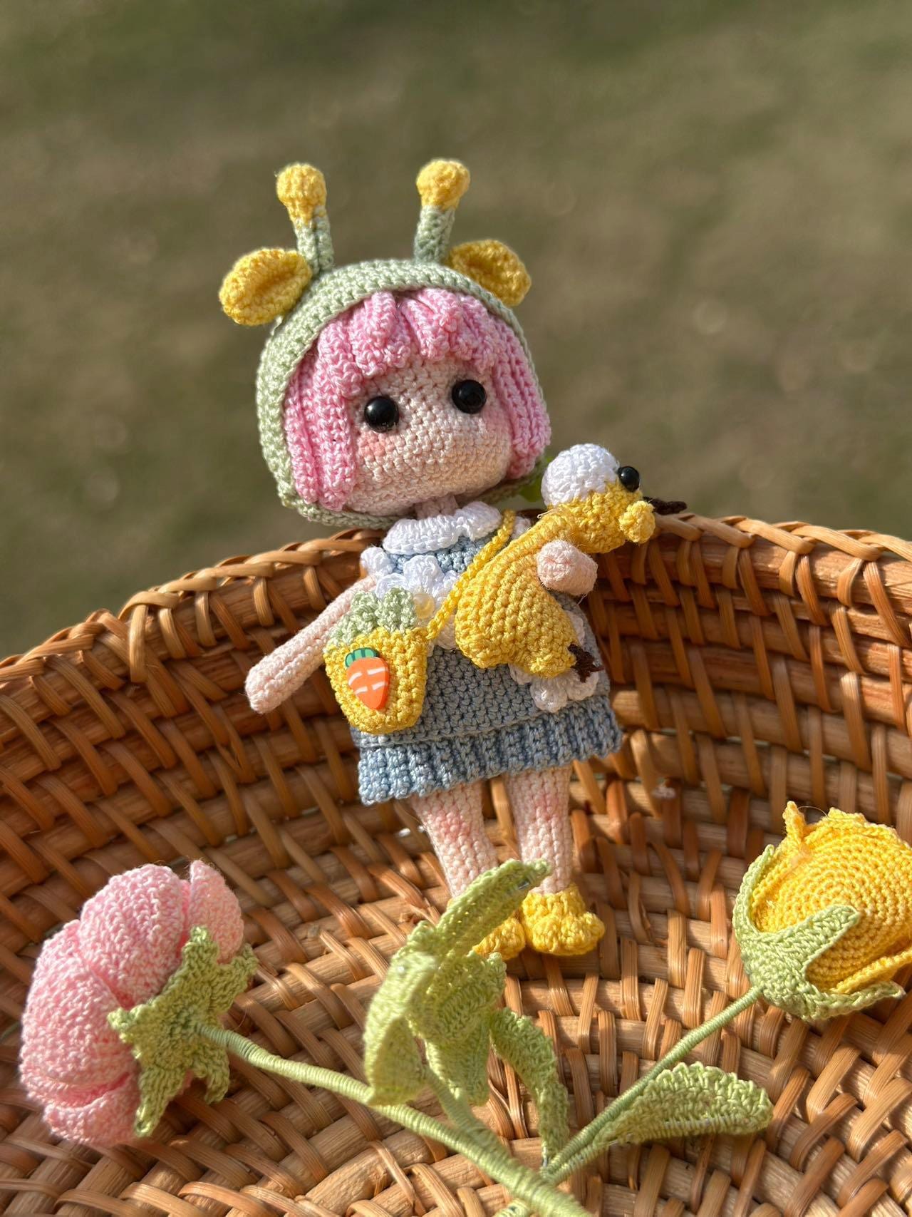 Mini Crochet doll, amigurumi pattern, handmade gift, Tiny amigurumi toys, Miniature handmade amigurumi,  3.5"(9cm) doll