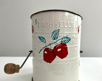 Vintage White With Red Apples Flour Sifter Wood Handle Flour Sifter