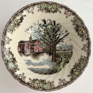 1970&#39;s Johnson Brothers Friendly Village 8&quot; Side Serving Bowl Red Farmhouse Made in England