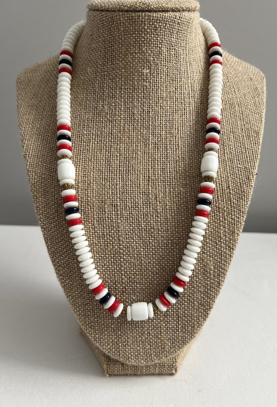 Mid-Century Milk Glass Beads Necklace Red White Bl