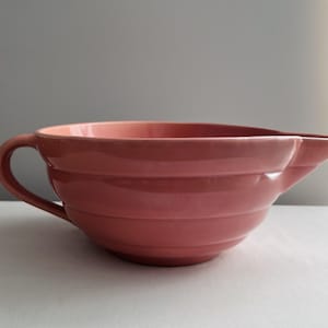 1940&#39;s Pink Bauer Large Batter Bowl / Bauer California Pottery / Ring Ware / Made in USA