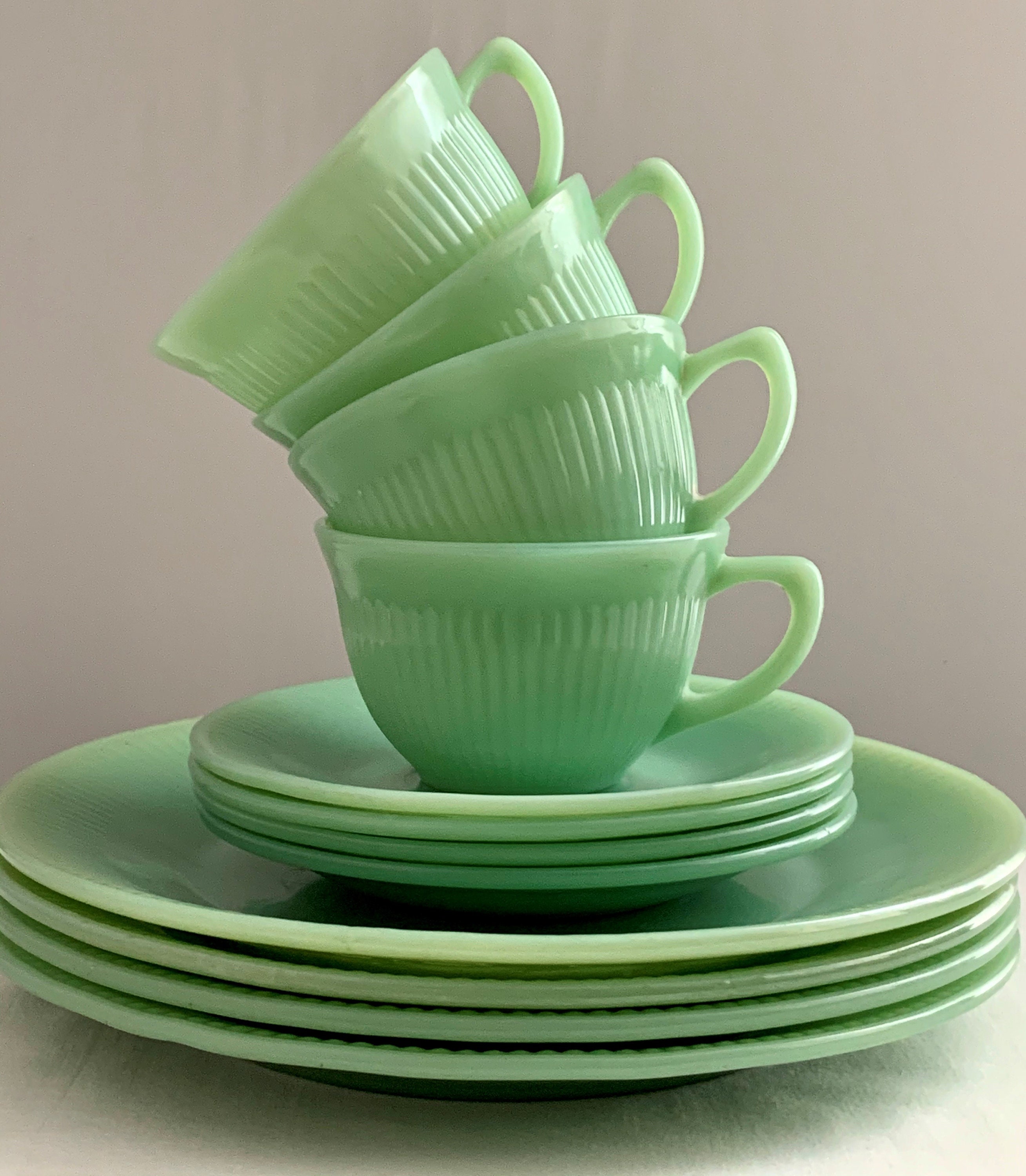 Chicory Dishes With Jadite 633