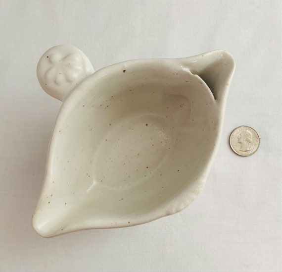 Vintage French White Stoneware Saucier Gras/Maigre Fat Separater For Sauce Gravy Butter Syrup Ceramic White Stoneware Made in California